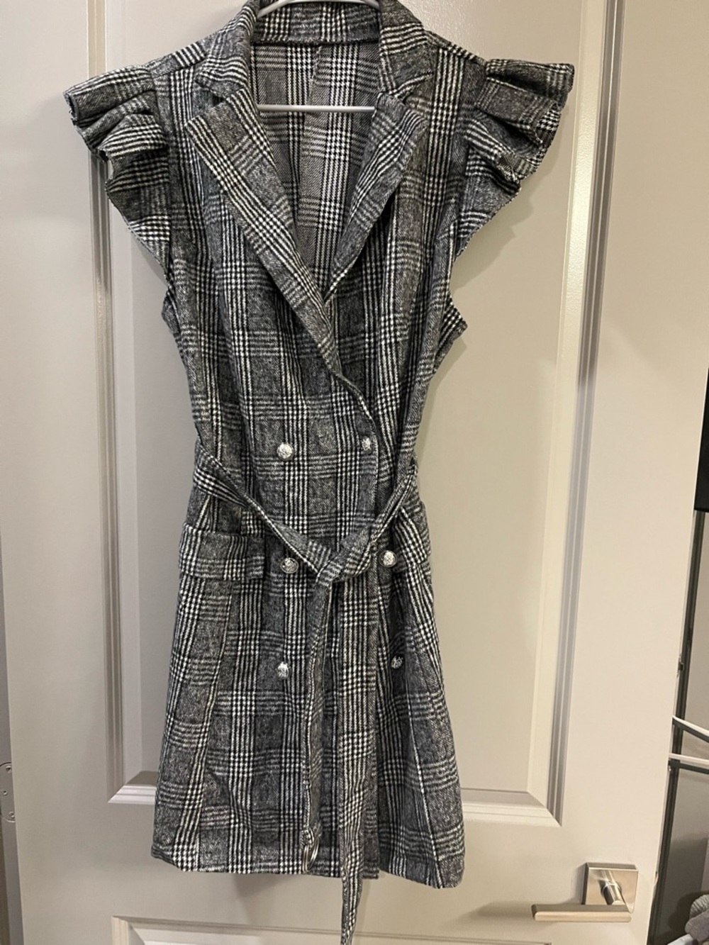 SHEIN Gray Plaid Sleeveless Blazer Midi Dress with Belt